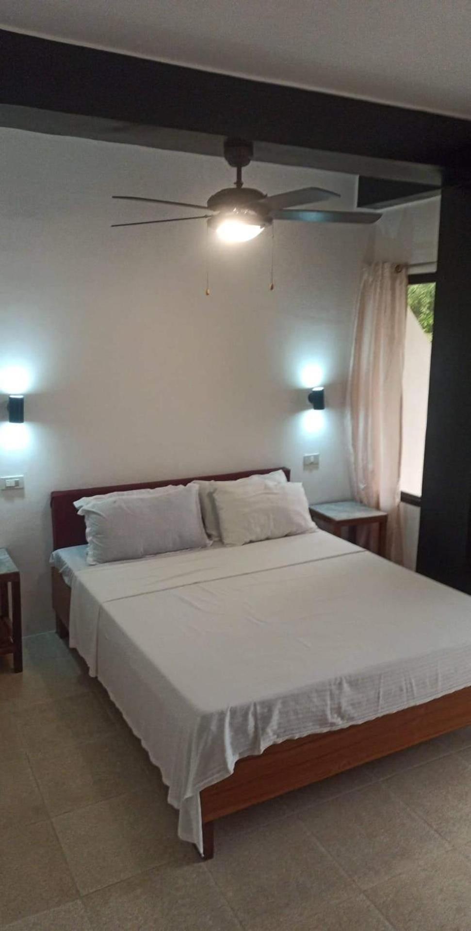 Jalyn'S Resort Sabang Пуерто Галера Стая снимка