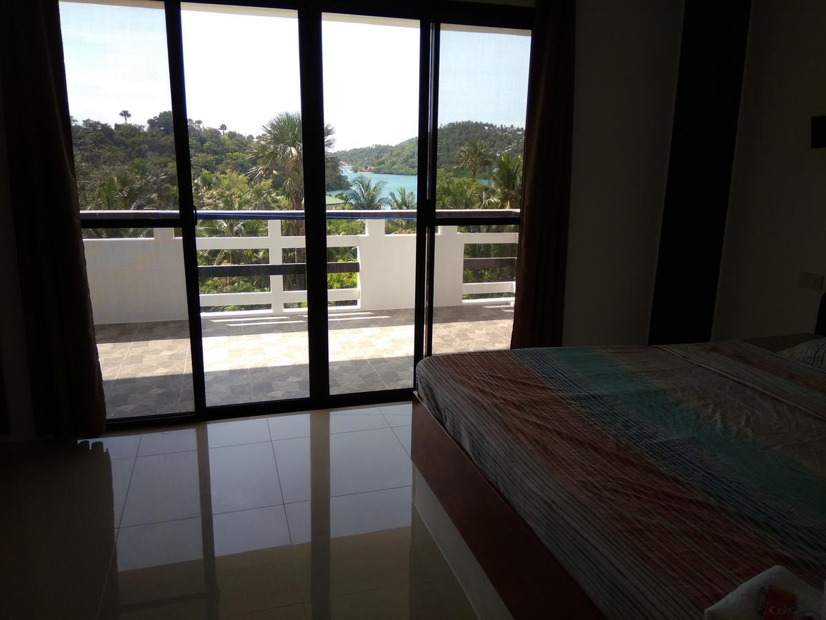Jalyn'S Resort Sabang Пуерто Галера Екстериор снимка