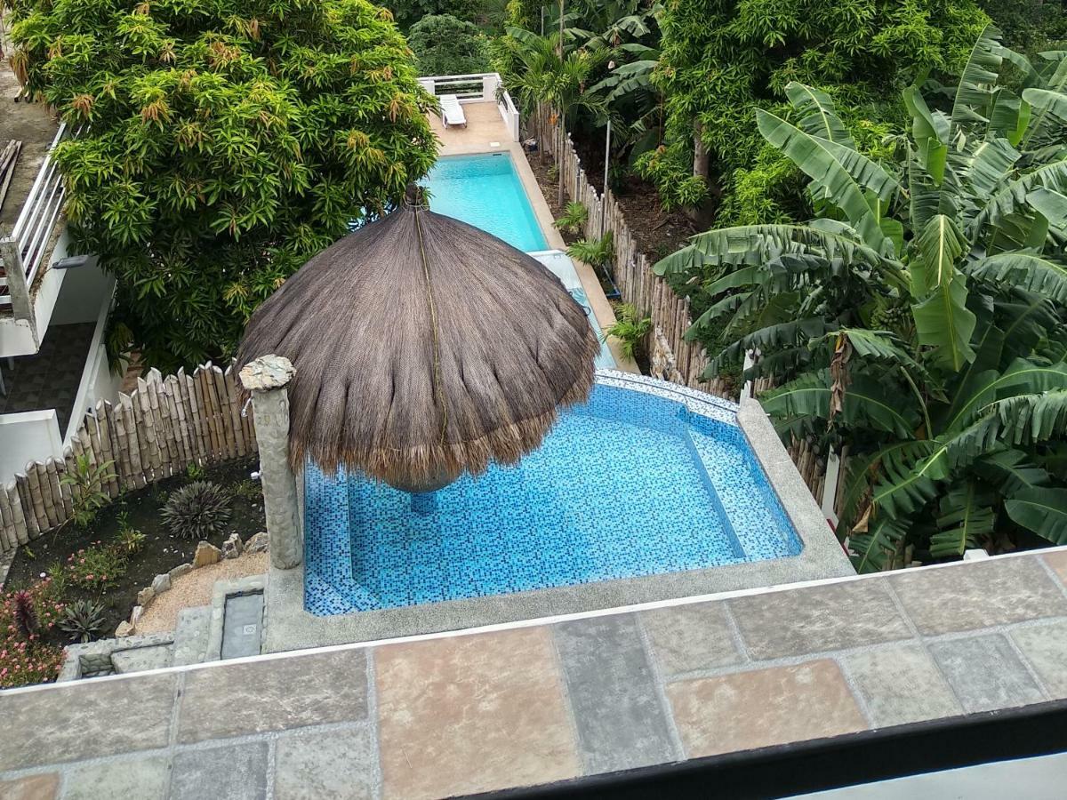 Jalyn'S Resort Sabang Пуерто Галера Екстериор снимка