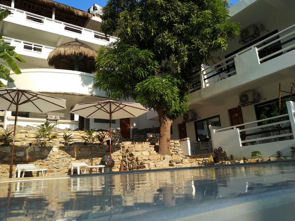Jalyn'S Resort Sabang Пуерто Галера Екстериор снимка